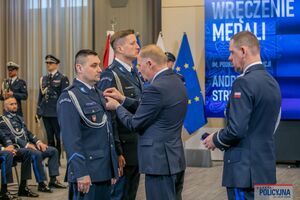 Dzielnicowi KP Libiąż na ceremonii odznaczenia medalami im. podkom. Andrzeja Struja.